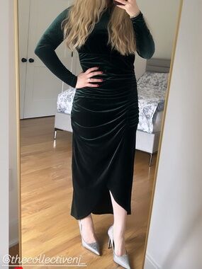 Crushed hunter green ruched midi dress